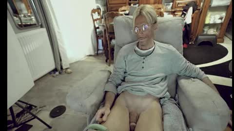 jeff online show from November 2025 07:52:01 AM