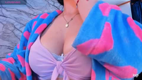 naty online show from January 2025 01:37:02 PM