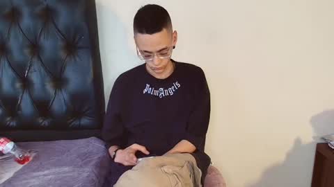 0 oJacob online show from October 2025 06:49:02 PM