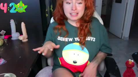 Snapshot of 111lucygrim111 chatting on December 2024 01:27:01 AM 111lucygrim111 online show from December 2024 01:27:01 AM