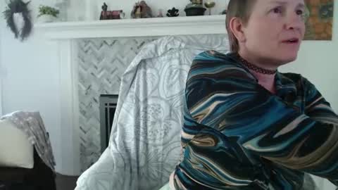 Aurora Willows online show from January 2026 04:56:02 PM