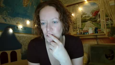 12ennie online show from December 2025 06:01:02 AM