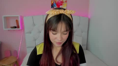 Snapshot of 18candy chatting on January 2025 09:36:01 PM 18candy online show from January 2025 09:36:01 PM