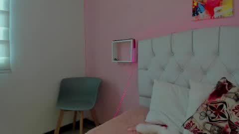 Snapshot of 18candy chatting on September 2025 07:51:02 PM 18candy online show from September 2025 07:51:02 PM