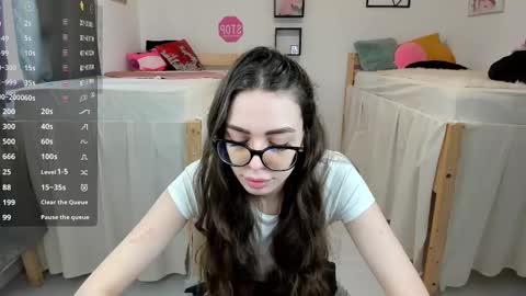 18perfecttits online show from February 2025 12:47:02 PM