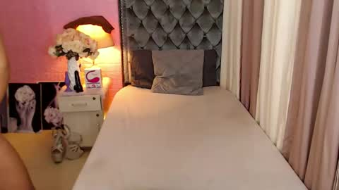 Ekang online show from January 2025 09:31:02 PM