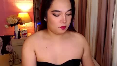 Ekang online show from February 2025 10:28:02 PM