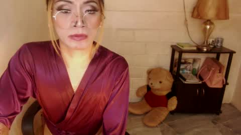 angel online show from February 2025 10:04:01 PM