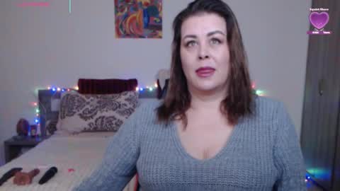 Felicity online show from November 2025 06:00:02 AM