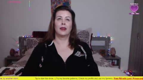 Felicity online show from November 2025 06:02:02 AM