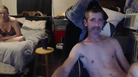 1hotcouple2c online show from November 2025 12:11:02 AM