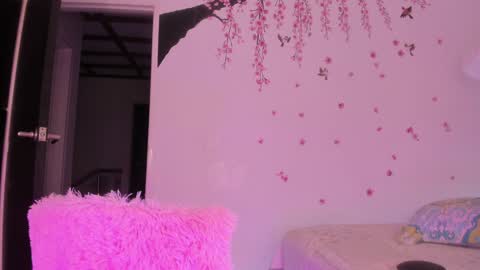 laiaa rivas online show from January 2025 05:48:02 AM