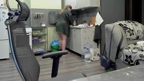 1LINDSEY1 online show from February 2025 05:48:02 PM