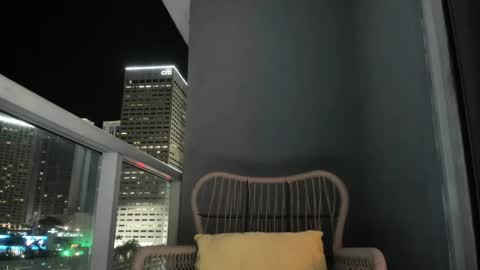 Onna online show from February 2025 06:43:02 AM