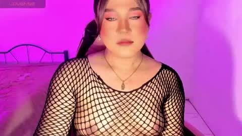 1lovelymess online show from September 2025 02:55:01 AM