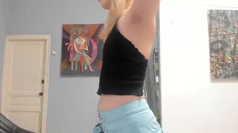 1lovepizza online show from November 2025 07:36:01 PM