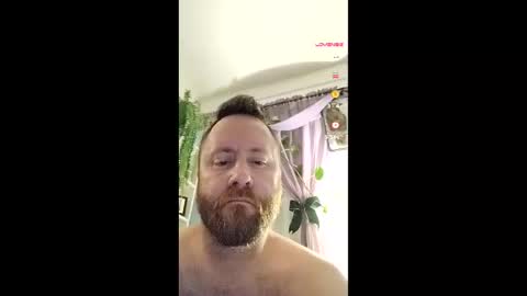 Snapshot of 1machine1guy chatting on February 2026 03:51:02 AM Clay online show from February 2026 03:51:02 AM