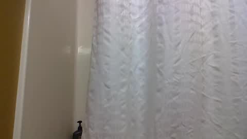 TheShyOne18 online show from January 2026 12:04:02 AM