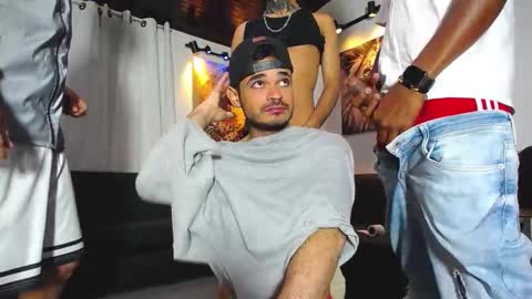 pushman online show from November 2025 11:58:01 AM