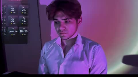 1roberttt online show from September 2025 08:30:01 PM