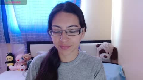 paola online show from February 2025 03:49:01 PM