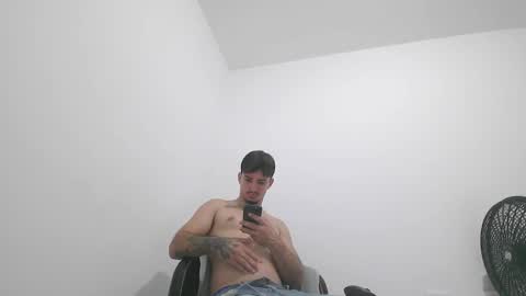 1sensual online show from December 2024 06:54:02 PM