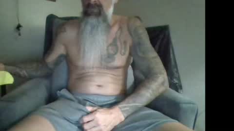 Snapshot of 1theone12 chatting on July 2026 01:31:02 AM 1theone12 online show from July 2026 01:31:02 AM