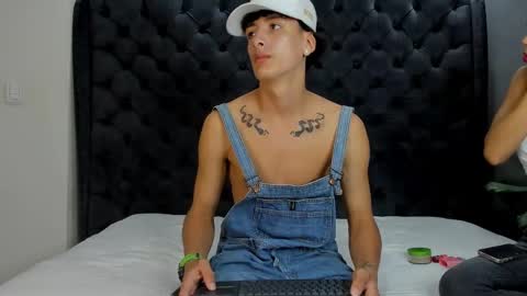 1Threestar online show from January 2025 01:09:01 PM