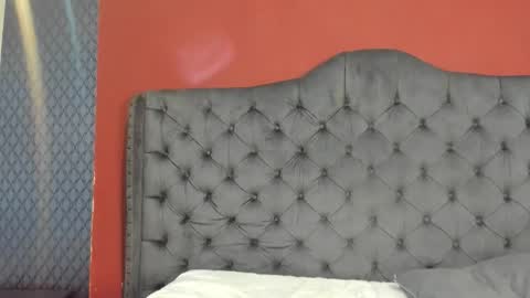 1Threestar online show from September 2025 12:26:01 PM