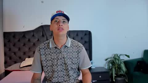 1Threestar online show from January 2026 12:42:01 PM