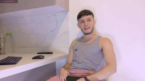 Tommy online show from March 2026 01:11:01 AM