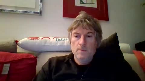 22esserre online show from December 2024 10:13:02 PM