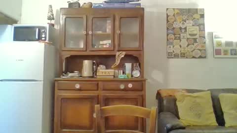 22esserre online show from February 2026 12:26:01 PM