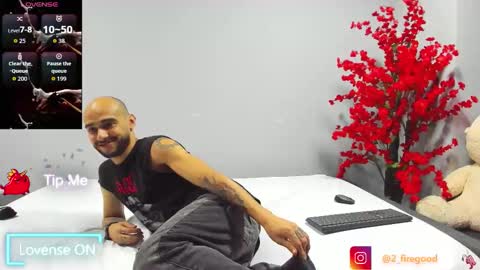 Snapshot of 2_fire chatting on November 2025 08:22:01 PM 2_fire online show from November 2025 08:22:01 PM