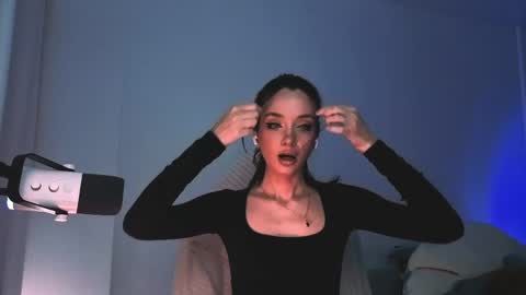 Sasha weekend from 14 to 27 November online show from April 2026 07:48:01 PM