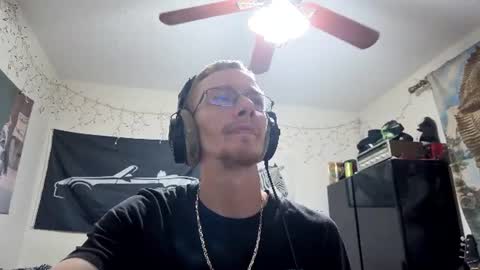 Snapshot of 2big2hype chatting on July 2026 01:54:01 AM cheif online show from July 2026 01:54:01 AM