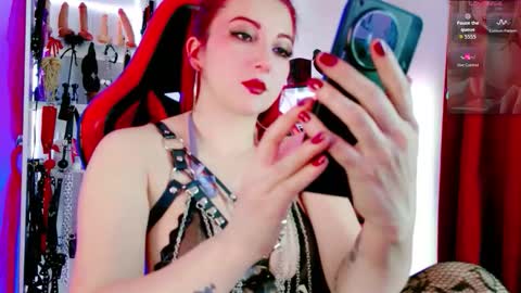 Snapshot of 2diamond_eyes chatting on February 2026 05:19:02 AM Arianna online show from February 2026 05:19:02 AM