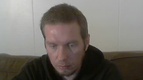 2small4you83 online show from December 2024 12:30:01 AM