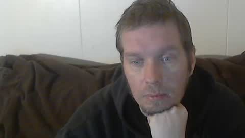 2small4you83 online show from January 2025 11:31:01 PM