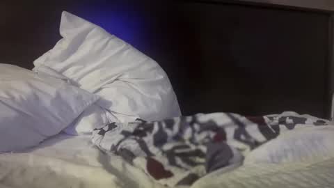 GamerBaddieLux online show from December 2025 05:18:02 PM