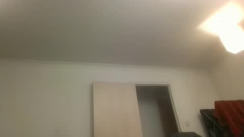 33UK online show from December 2024 02:12:01 AM