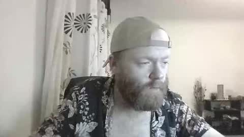 33UK online show from October 2025 10:32:02 PM