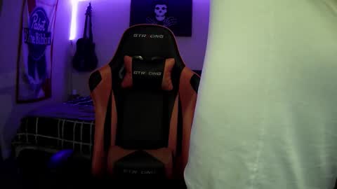 3ndlessmike online show from March 2026 01:23:01 AM