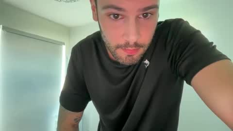 3xxxjason online show from October 2025 06:35:02 PM