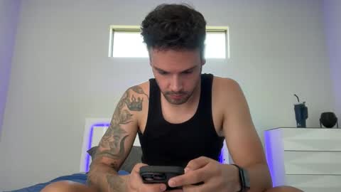 3xxxjason online show from November 2025 06:07:01 PM