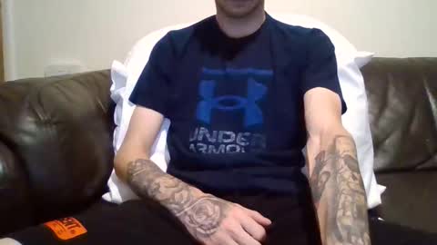 420feetloverr420 online show from September 2025 11:50:02 PM