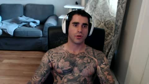 Snapshot of 420randomguy chatting on June 2026 08:37:02 PM Anomander Rake online show from June 2026 08:37:02 PM
