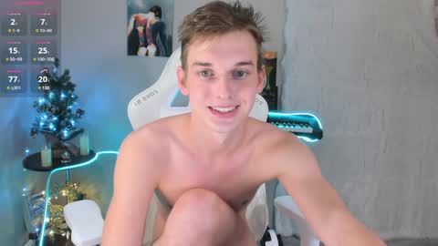 Andrew online show from December 2024 09:39:01 AM