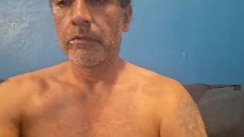 Snapshot of 4thethrillofit4 chatting on May 2026 12:40:02 AM 4thethrillofit4 online show from May 2026 12:40:02 AM
