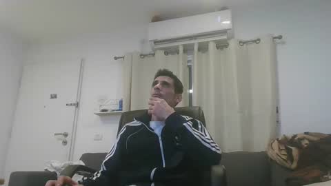 crazy101 online show from January 2025 11:43:01 AM